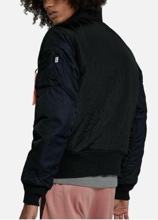 Куртка, бомбер tint nike nsw synthetic fill bomber jacket men's s small black / pink3 фото
