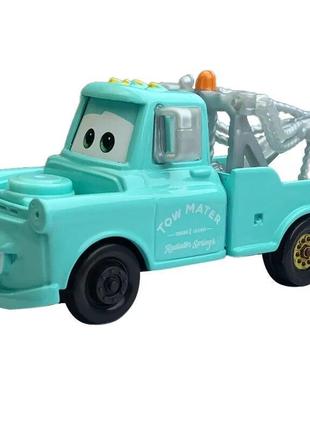 Машинки тачки cars mater ( pixar man): мэтр дрифтер. cars  mater тачки сирник