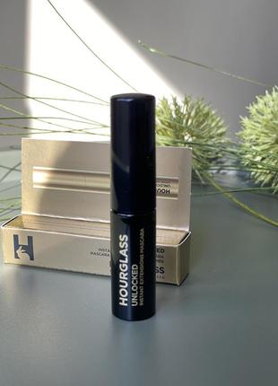 Туш для вій hourglass unlocked instant extensions mascara mini