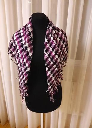 Платок шарф с кистями в стиле chanel  от h&m