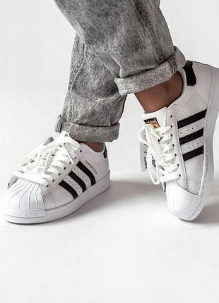 Кросівки adidas Model кросівки