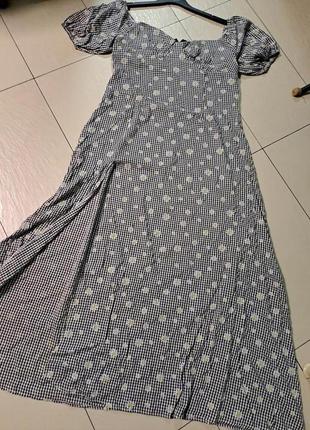 Неймовірна сукня з відкритими плечами в клітинку та ромашки 18 розміру7 фото