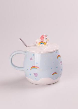Керамическая чашка с крышкой и ложкой rainbow 400 мл цвет: сиреневый, розовый, голубой, бежевый3 фото