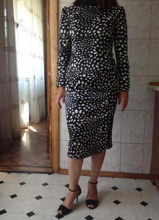 Шикарный атласный костюм