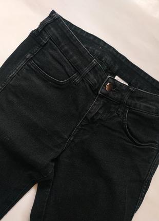 Черные джинсы скинни7 фото