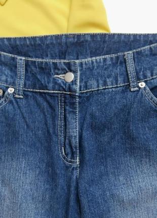 Стильные укороченные джинсы с кружевом2 фото