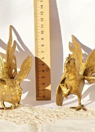 Шикарна колекційна композиція з двох півнів! вінтаж! italy! чудова робота, тонка...