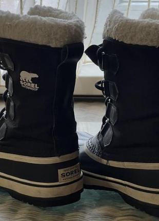 Зимові шкіряні чоботи sorel waterproof hand crafted natural rubber оригінальні високі чорні3 фото