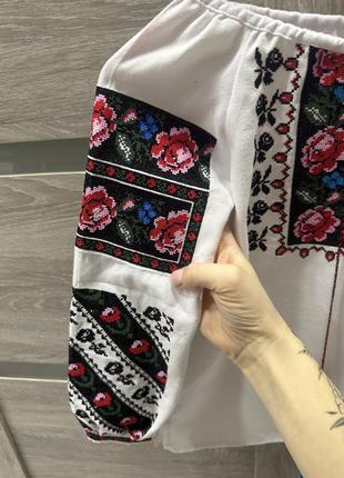 Вышиванка на девочку2 фото