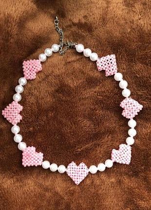 Ожерелье с сердечками, сердечки из бисера на ожерелье