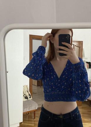 Топ urban outfitters