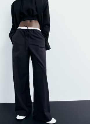 Стильные черные брюки zara