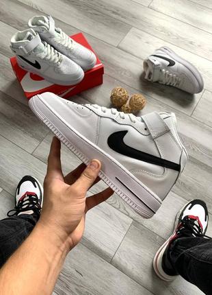 Кроссовки nike air force 1 mid black-white5 фото