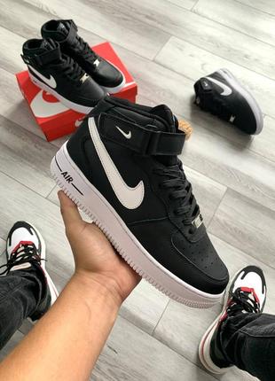 Кроссовки nike air force 1 mid black1 фото