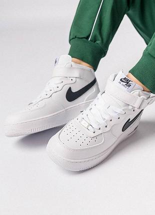 Жіночі кросівки nike air force 1 high fur / найк форси / утеплені / зимові / взуття / шкіра, хутро / білі, чорні / з хутром