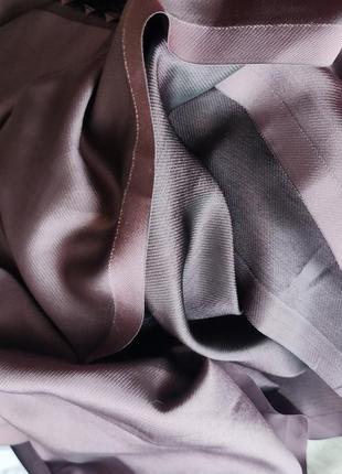 Шарф- шаль переливающегося цвета из вискозы4 фото
