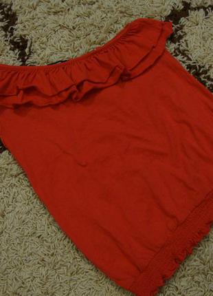 Червона кофтинка з рюшечками george