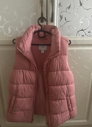 Розовая жилетка old navy