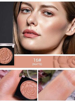Шикарные компактные румяна menow, #16 (matte)
