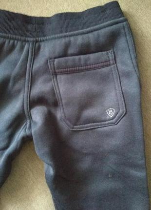 Теплые новые спортивные штаны на флисе, мальчику и девочке на 3-4 года8 фото