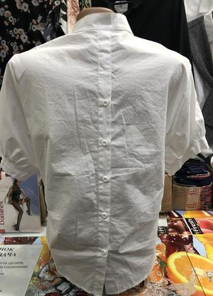 Белая нарядная х/б блузка.2 фото