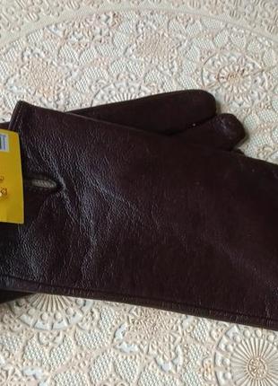 Новые кожаные перчатки 7-7,5р( шоколад)