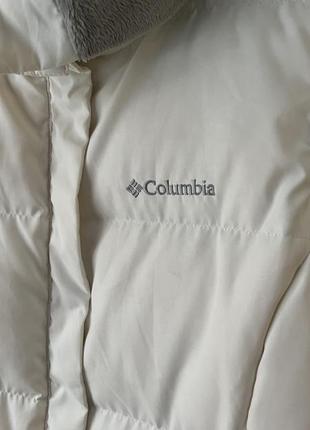 Белая куртка удлиненная columbia2 фото