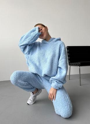 Теплий спортивний костюм