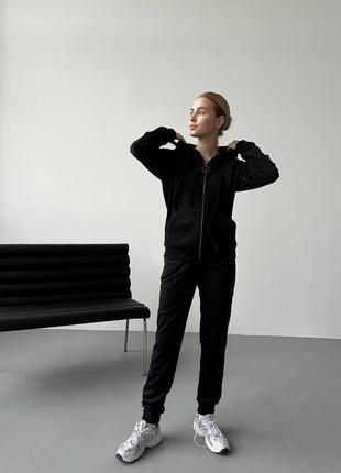 Жіночий спортивний костюм велюровий на хутрі теплий чорний сірий бежевий зимовий10 фото