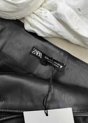 Кожаная асимметричная юбка zara. оригинал с бумажными бирками с официального сайта7 фото