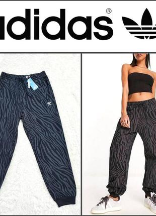 Спортивные штаны adidas