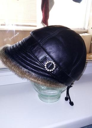 Шапка, шапочка, шляпка зимний кожаная, новая1 фото