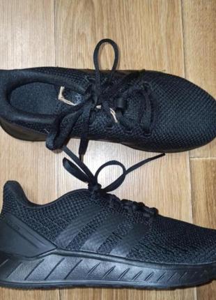 Новые кроссовки adidas р. 38.