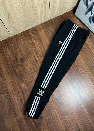 Штани брюки adidas1 фото