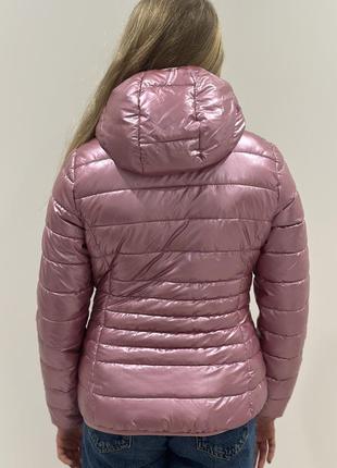 Продам куртку для девочки в красивом состоянии размер 152-158.3 фото