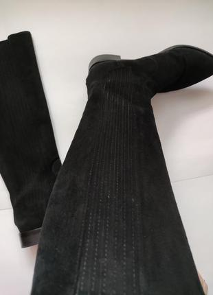 Эффектные черные красивые высокие замшевые сапоги на замке leather8 фото