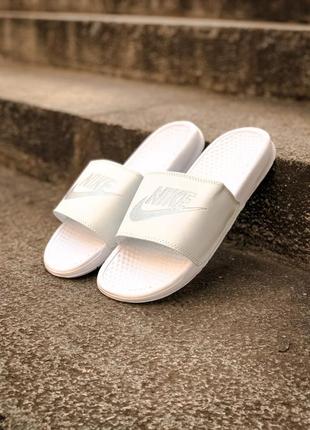 Кросівок nike тапочки