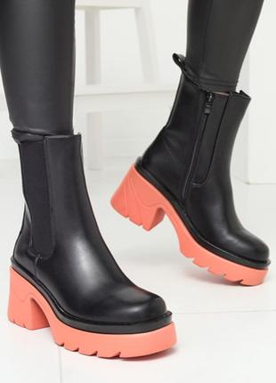 Кожаные ботинки челси на цветной платформе bottega.5 фото