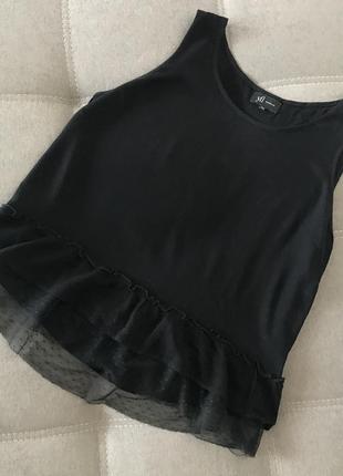 Майка з ніжним мереживом