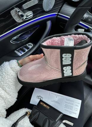 Трендові рожеві уггі ugg classic mini clear pink9 фото