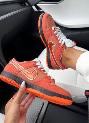 Nike sb dunk low orange lobster жіночі кросівки3 фото