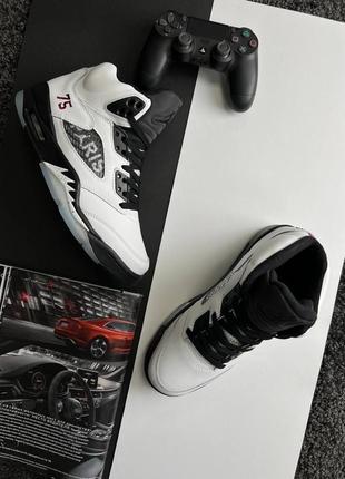 Мужские кроссовки nike air jordan 5 retro / найк джордан / демисезонные / весенние, летние, осенние / обувь / кожа / черные, белые