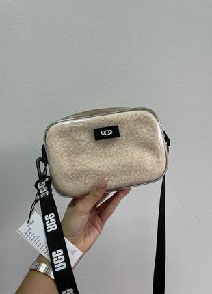 Ugg crossbody teddy silicon сумка1 фото