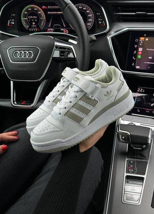 Жіночі кросівки adidas originals forum 84 low / адідас / демісезонні / весняні, літні, осінні / шкіра, замша / білі, чорні, сірі, бежеві5 фото