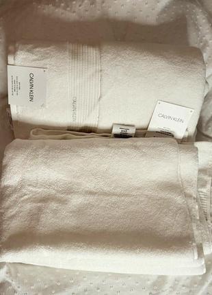 Новое банное полотенце calvin klein с бирками4 фото