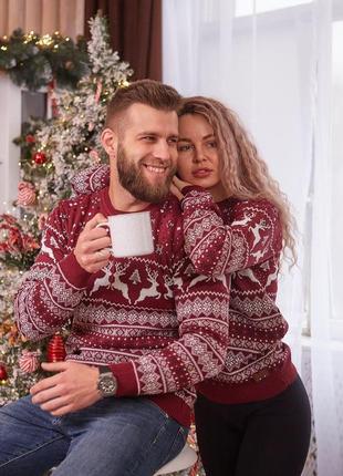 1 свитер с оленями (новогодний) мужской и женский бордовий