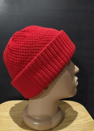 Красная шапка бини от jack wills2 фото