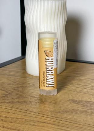 Бальзам для губ hurraw! almond lip balm