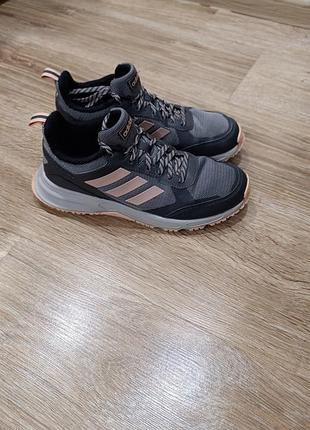 Ботинки, кроссовки adidas