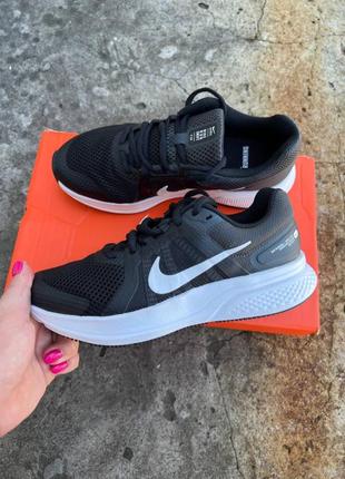 Женские кроссовки nike run swift 2 7us - 24cm - 38eur